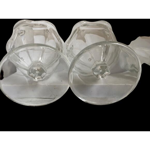 Vintage Ice Cream Sundae Dishes Clear Glass Footed Dessert Dishes Tulip Lot of 4 - Picture 8 of 12
